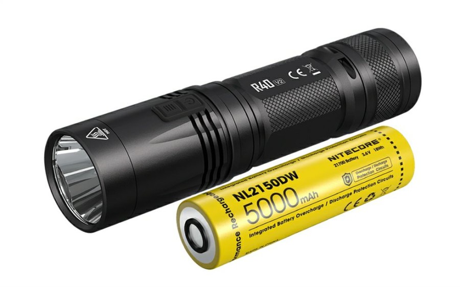 Rechargeable Flashlights * Nitecore R40 V2 1000 Lumen Rechargeable Dockable Flashlight